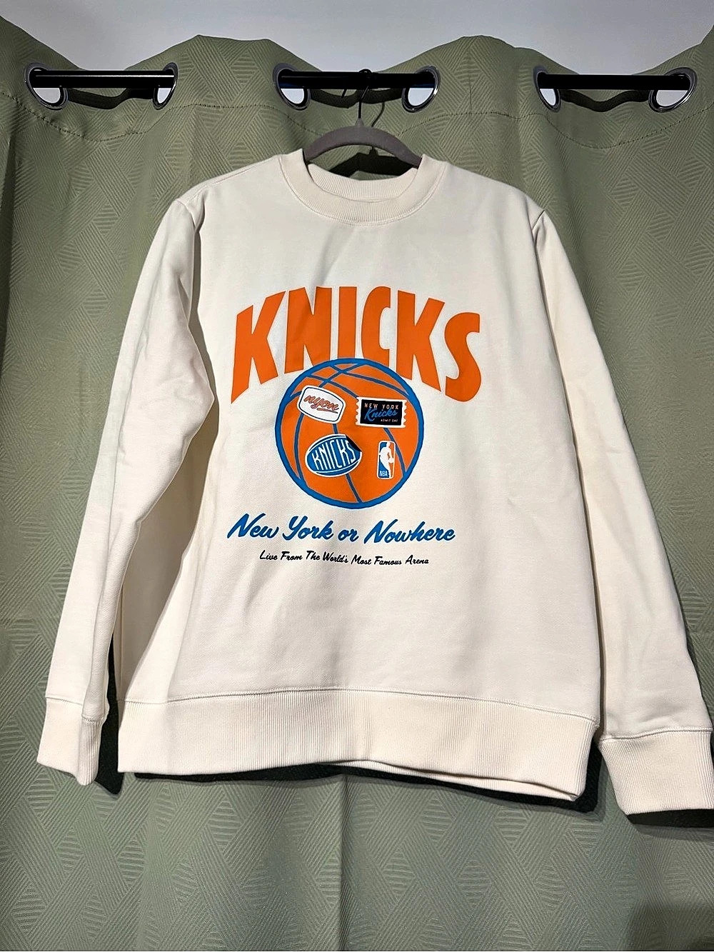 New York or Nowhere Knicks Classic Crewneck Sweatshirt White
